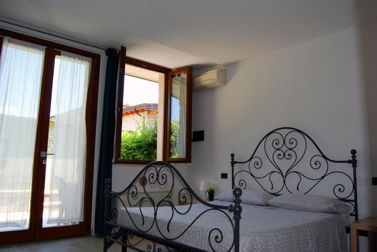 Case Vacanza Le Vele Desenzano del Garda Buitenkant foto