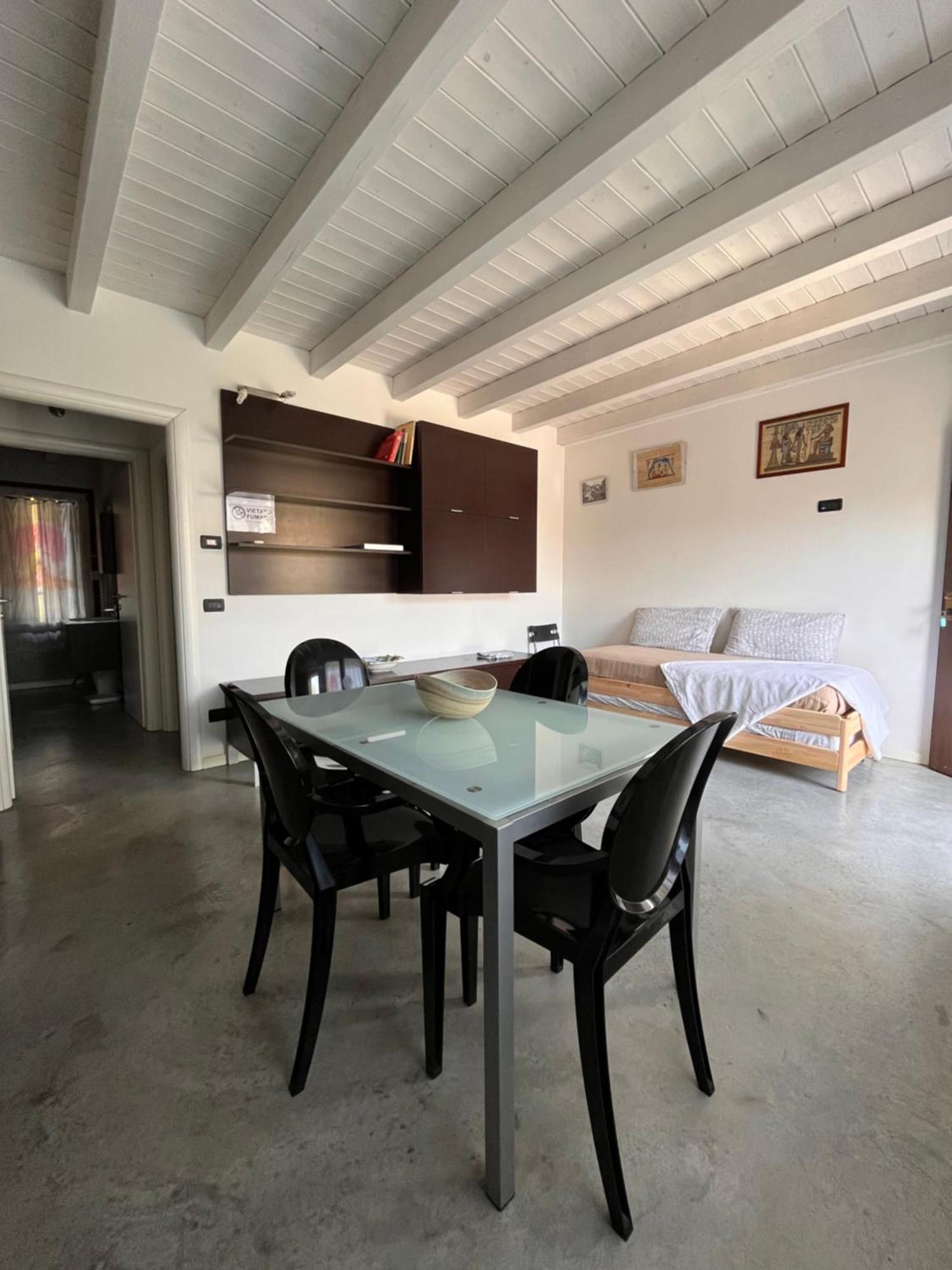 Case Vacanza Le Vele Desenzano del Garda Buitenkant foto